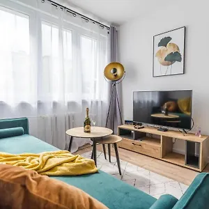  Apartament Uroczy 2 - 10 Min Do Morza! Polska
